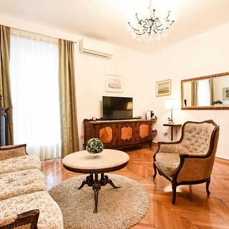 Central Palace Apartment Задар Екстериор снимка